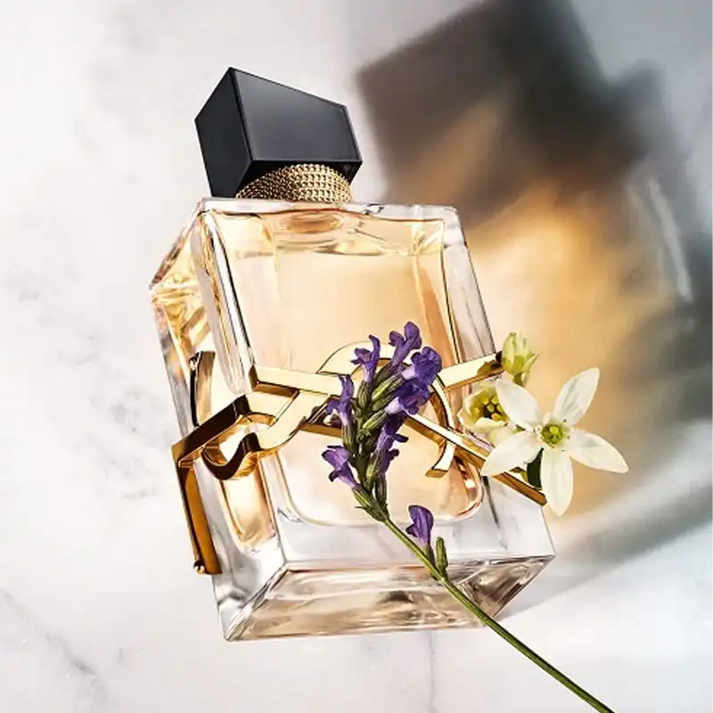 YVES SAINT LAURENT LIBRE EAU DE PARFUM 5 Libre Eau de Parfum – parfum femme au Maroc, original, meilleur prix