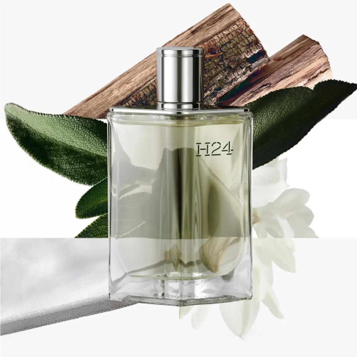 HERMÈS H24 Eau de Toilette 4 HERMÈS H24 Eau de Toilette – Image 2