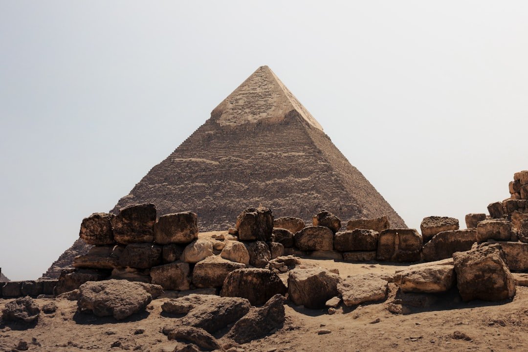 Cracking the Code: How to Read a Fragrance Pyramid like a Pro