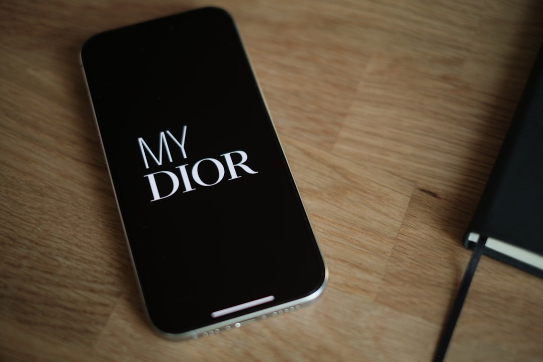 The Ultimate Showdown: Miss Dior vs J’adore – Which Christian Dior Perfume Reigns Supreme?