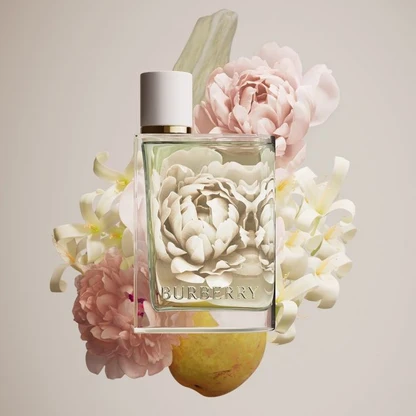 BURBERRY HER EAU DE TOILETTE 5 BURBERRY HER EAU DE TOILETTE – Image 3