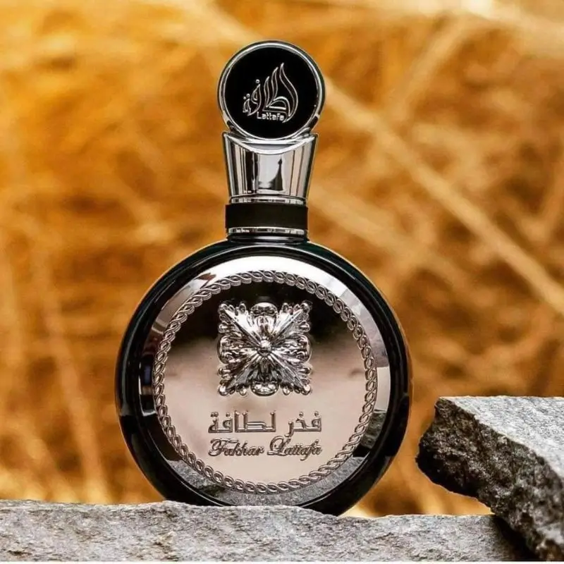 LATTAFA FAKHAR BLACK EAU DE PARFUM HOMME 5 LATTAFA FAKHAR BLACK EAU DE PARFUM HOMME – Image 3