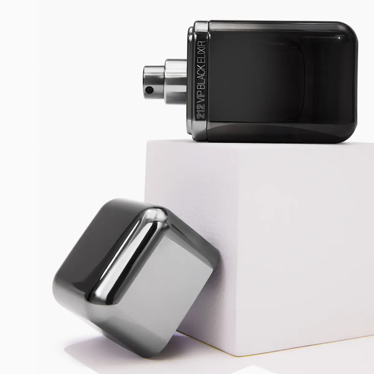 CAROLINA HERRERA 212 VIP BLACK ELIXIR 9 CAROLINA HERRERA 212 VIP BLACK ELIXIR – Image 7